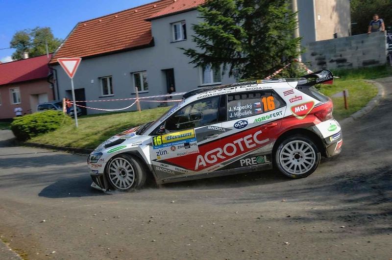 Vítězem 53. ročníku Barum Czech Rally Zlín se stal Dominik Stříteský. Bronzovou příčku bral další domácí pilot Erik Cais.