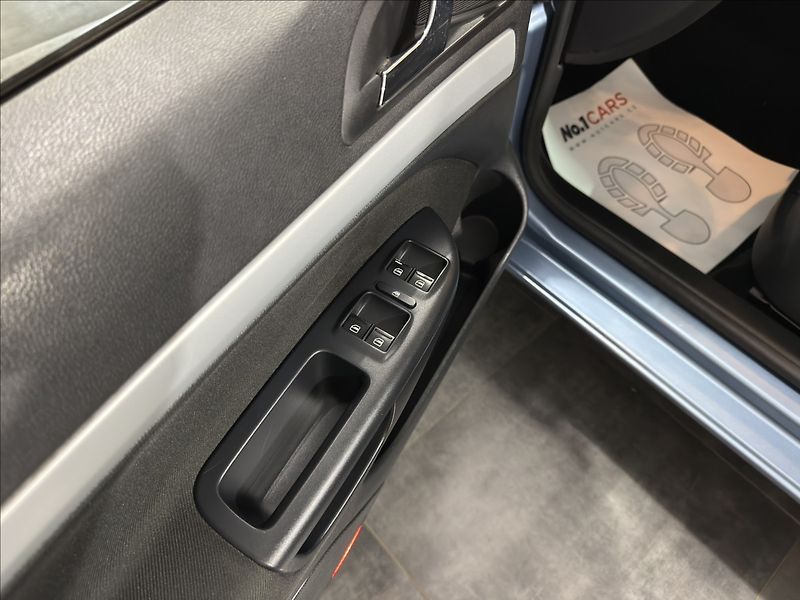 Škoda Octavia 1,4   TSI 90KW 1.MAJ FAMILY - fotka 7 z 37