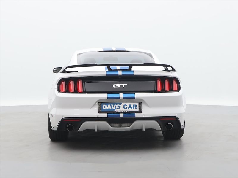 Ford Mustang 5,0 5.0 TI-VCT 324kW V8 GT CZ - fotka 6 z 36