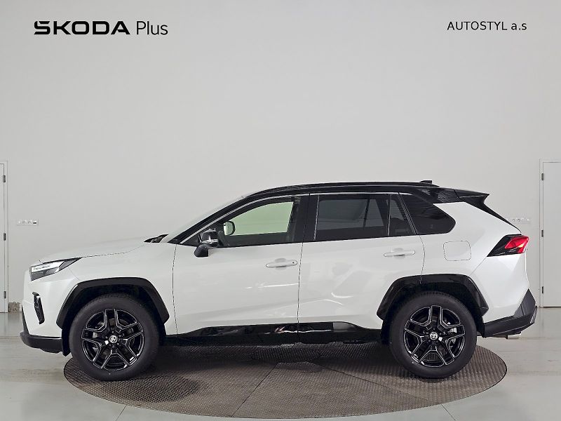 Toyota RAV4 (2025) 2.5HEV 4X4 222k GR SPORT - fotka 3 z 34