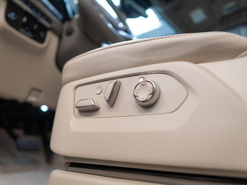 Cadillac Escalade (2026) 6.2 Premium Lux Platinum 2026 - fotka 18 z 50