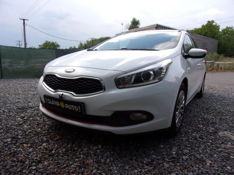 Kia Ceed 1.4 CRDi 66kW PŮVOD ČR  2xKOLA - fotografie inzerátu
