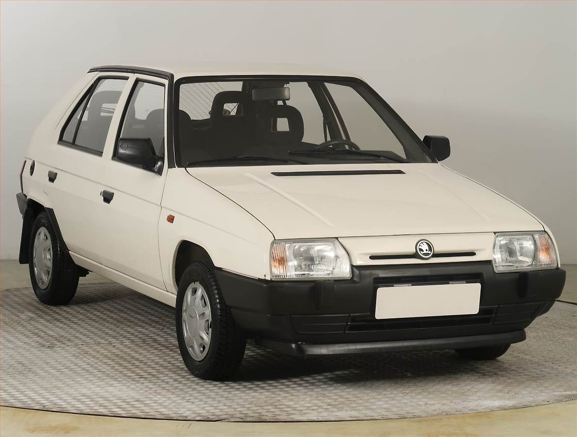 Škoda Favorit 1.3 135 , po STK, Tažné