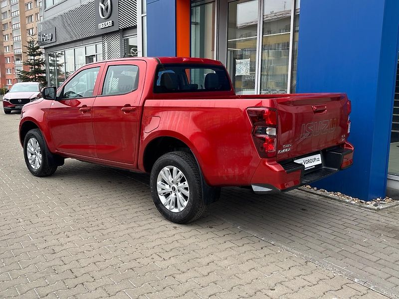 Isuzu D-Max (2026) 1.9 D Double Cab LS 4WD AT - fotka 12 z 30