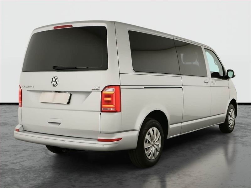 Volkswagen Caravelle (2017) Comfortline 2.0 TDI - fotka 5 z 17