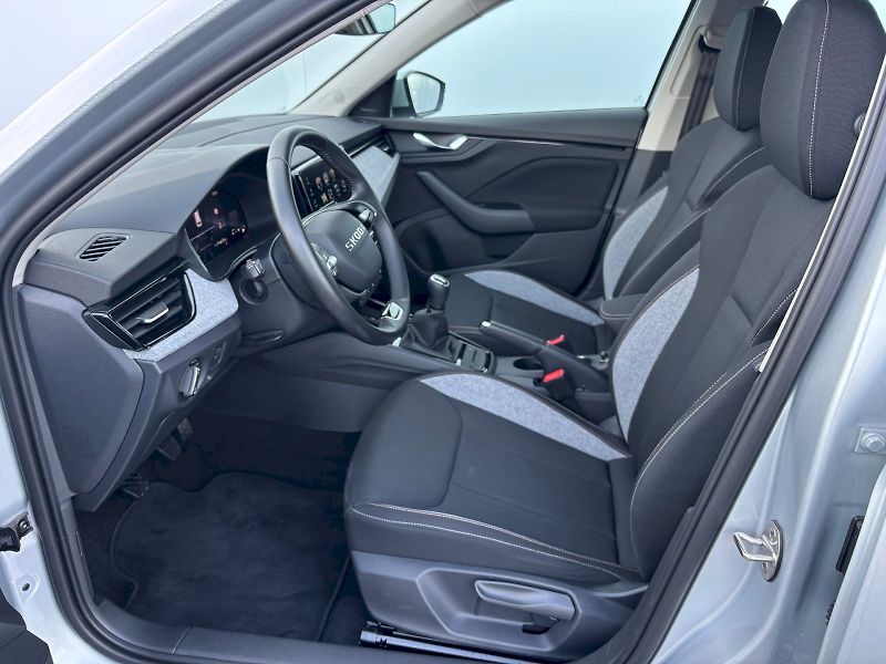Škoda Kamiq (2025) 1.0 TSI 85kW Selection - fotka 5 z 35