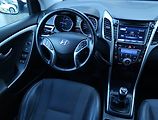 Hyundai i30 (2015) 1.6 CRDi, Serv.kniha, Navi - náhled 7