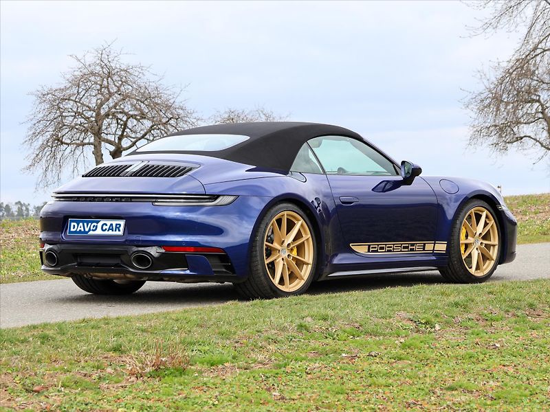 Porsche 911 Carrera S 3,0 V6 331kW 7MAN DP - fotka 7 z 50