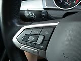 Volkswagen Passat 2,0 TDi DSG FULL LED BUSINESS - náhled 33