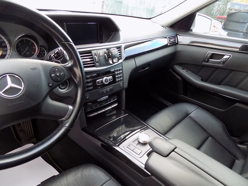 Mercedes-Benz Třídy E (2011) E 300CDI/bi-xenon/Avantgarde/ - fotka 25 z 36