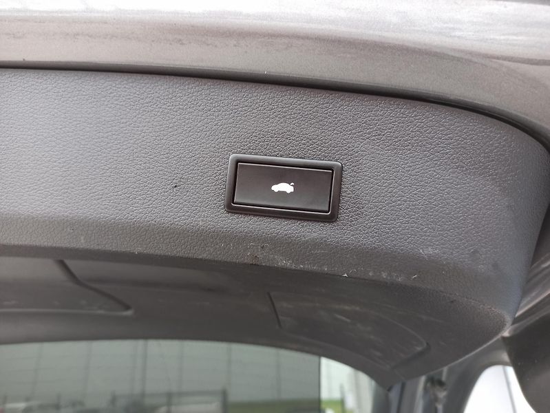 Audi Q7 3.0 TDi QUATTRO ČR SERVIS AUDI - fotka 26 z 44