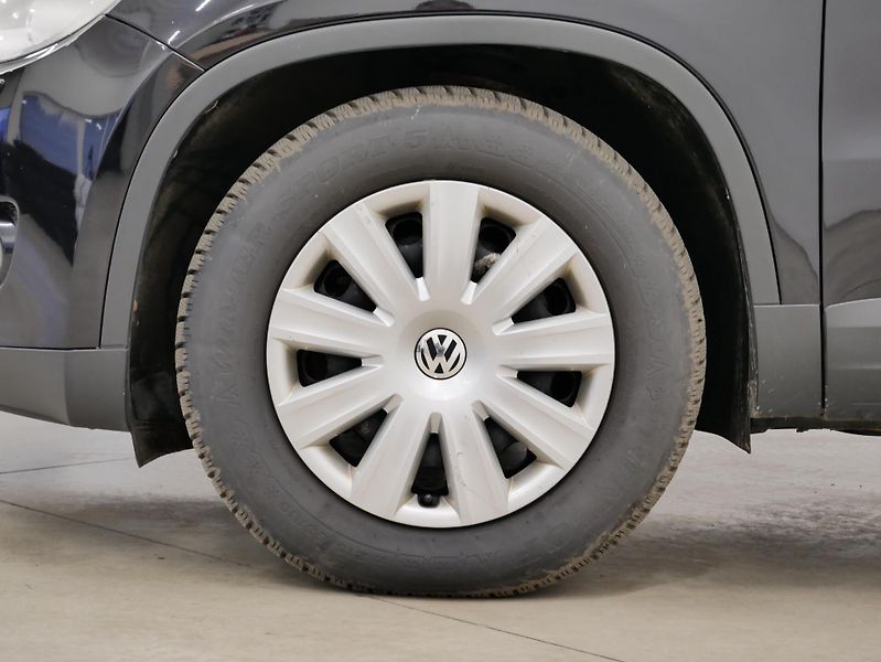 Volkswagen Tiguan - fotka 10 z 25