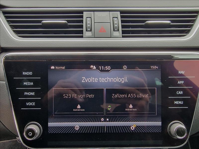 Škoda Superb 2.0TDI 147kW 4x4 DSG Style,ČR - fotka 26 z 50