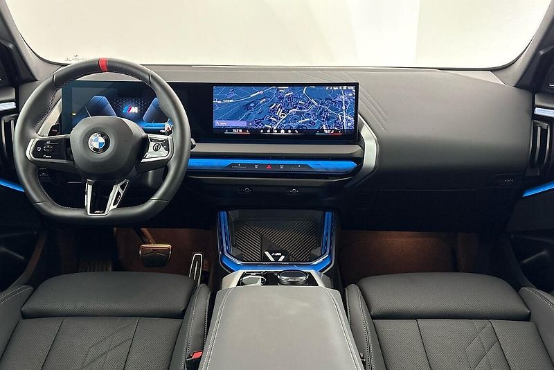 BMW X3 M50 xDrive - fotka 15 z 26
