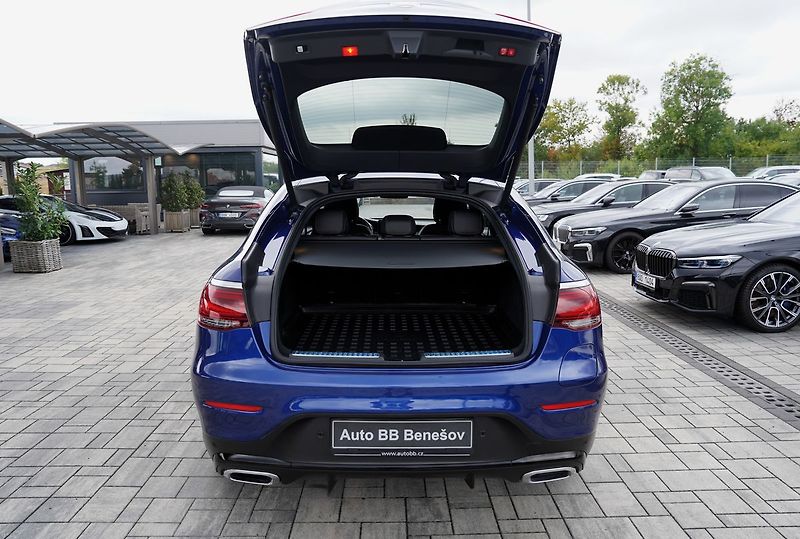 Mercedes-Benz GLC 300 de 4Matic Coupe AMG,ČR - fotka 11 z 45