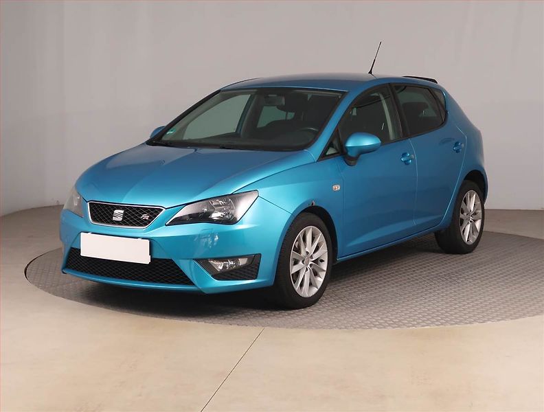 Seat Ibiza (2013) 1.2 TSI, Tempomat - fotka 2 z 17