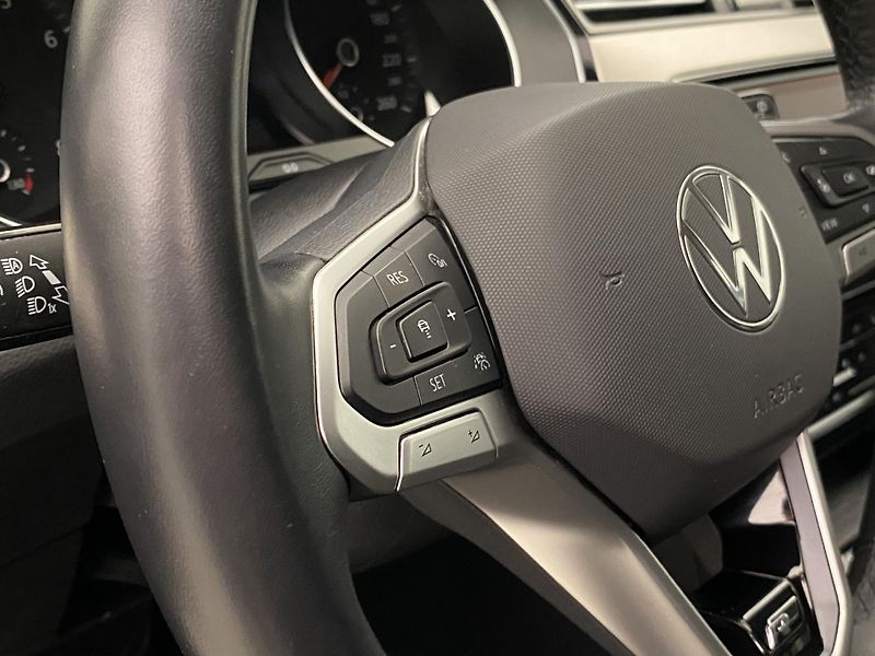 Volkswagen Passat VARIANT 2.0TDI DSG R-LINE CZ - fotka 19 z 55