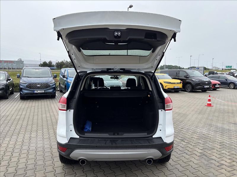 Ford Kuga 1,6 EcoBoost 110kW Trend - fotka 10 z 30