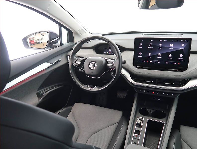 Škoda Enyaq (2023) Suite iV 80 (82 kWh), SoH 94% - fotka 7 z 29
