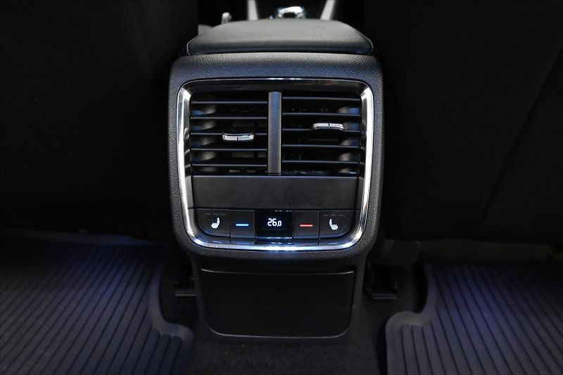 Škoda Octavia 2,0 TDI 110kW DSG Style Záruka - fotka 22 z 32