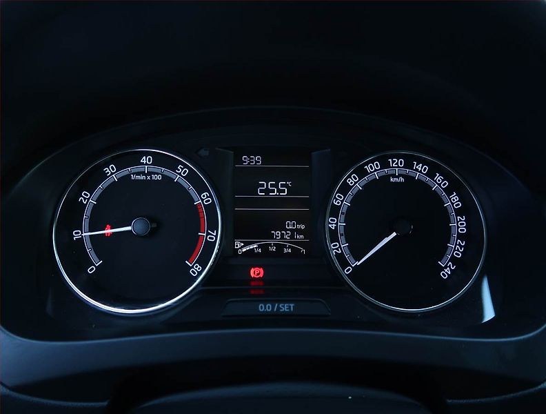 Škoda Rapid (2018) Spaceback 1.0 TSI, Serv.kniha - fotka 11 z 14