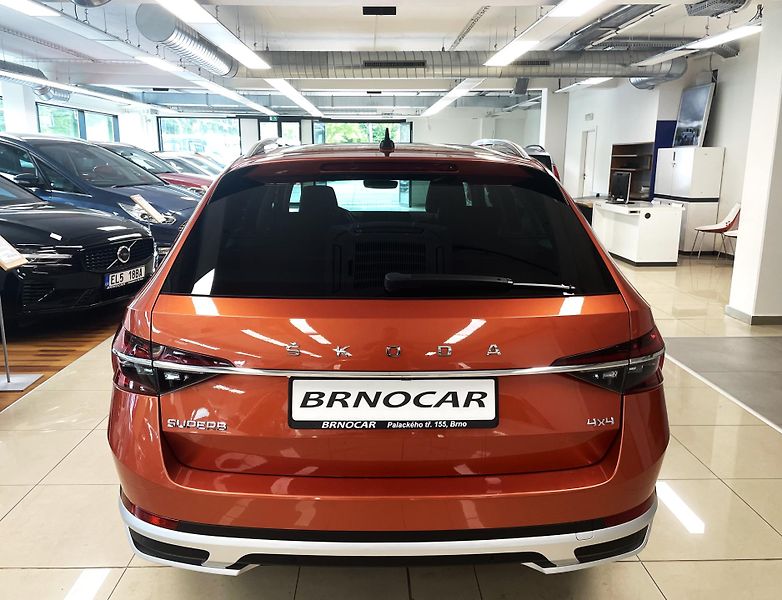 Škoda Superb 2.0 TSI, 200 kW, SCOUT, 4x4,ČR - fotka 5 z 40