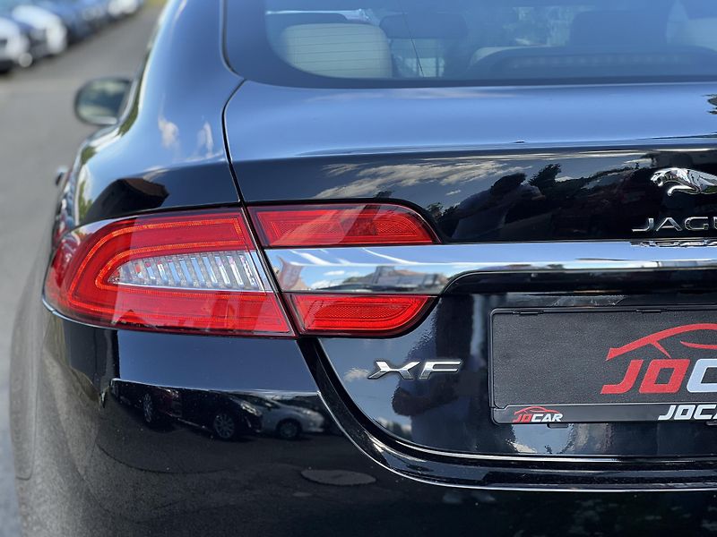 Jaguar XF 3.0D AUTOMAT KŮŽE NAVI KAMERA  - fotka 49 z 51