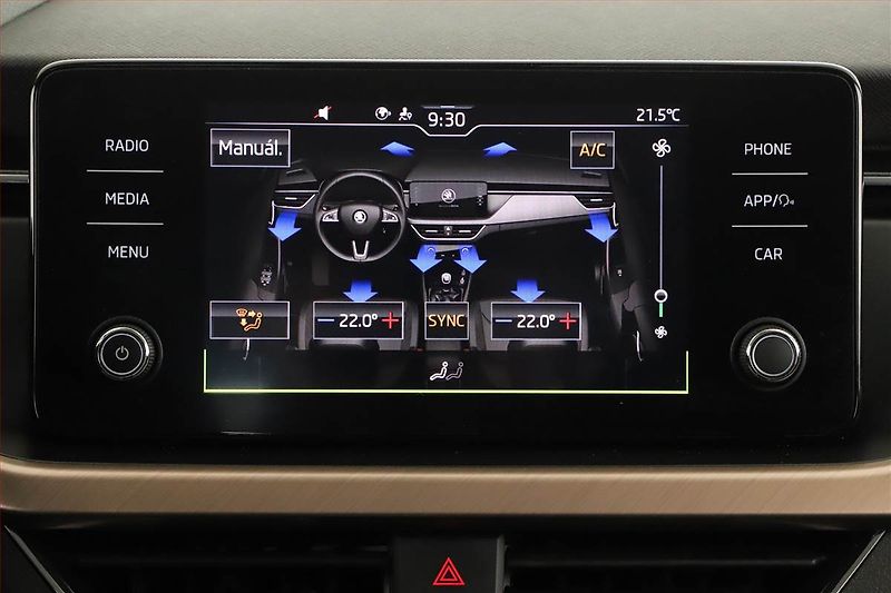 Škoda Kamiq (2020) Style 1.5 TSI, Automat - fotka 17 z 20