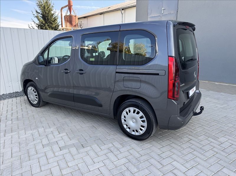 Opel Combo 1,2 T LIFE DPH tažné 1.maj ČR - fotka 11 z 50