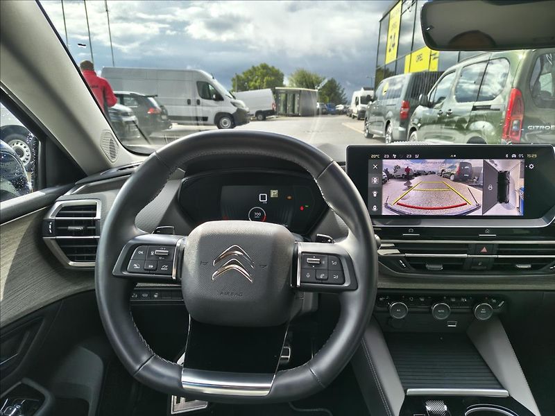 Citroën C5 X 1,6   PT180 K SHINE Pack - fotka 7 z 21