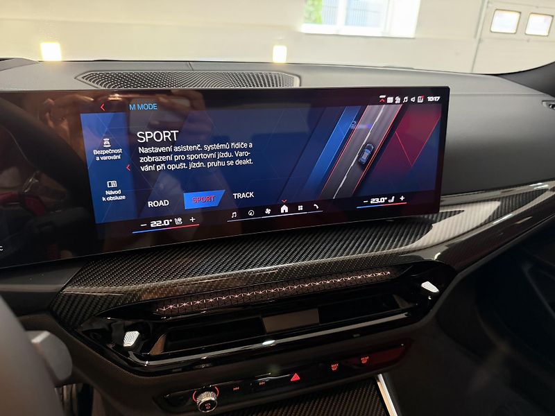 BMW M3 Competition xDrive NEW Indiv. - fotka 34 z 49