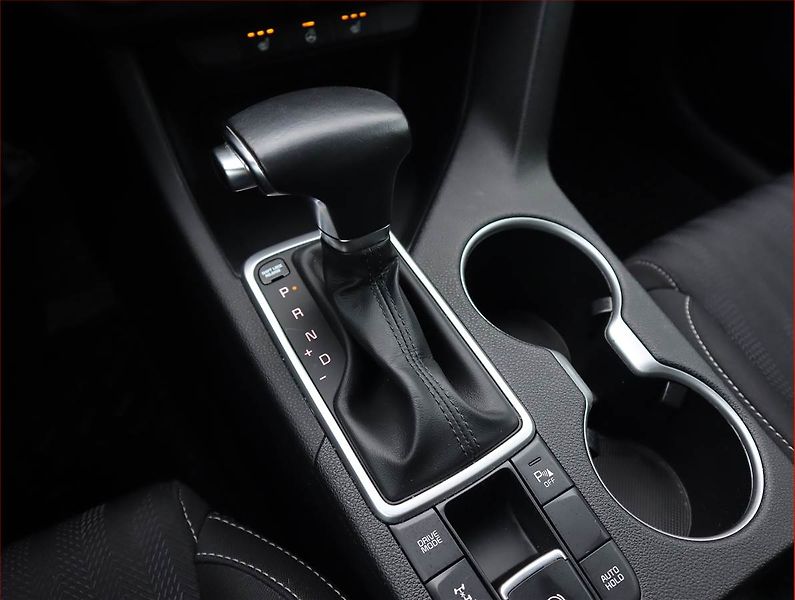 Kia Sportage (2021) 1.6 CRDi - fotka 13 z 20