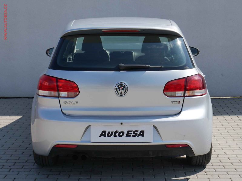 Volkswagen Golf (2012) 1.4 TSI Sport, AC, el. výbava - fotka 5 z 16