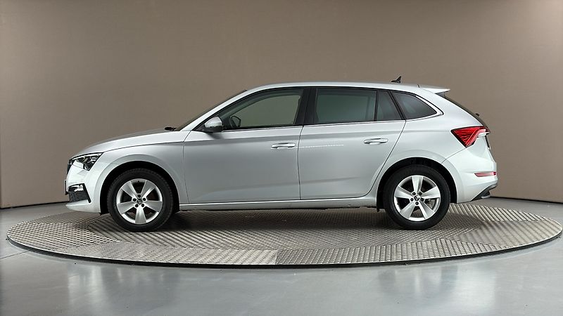 Škoda Scala 1.0 TSI Style - fotka 4 z 27
