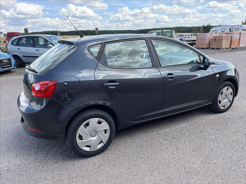 Seat Ibiza 1,2 HTP 12V 51KW  KLIMA SERVIS - fotka 5 z 33
