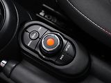 Mini Cooper 1,5 100kW CZ DPH Klima,Tempo - náhled 18