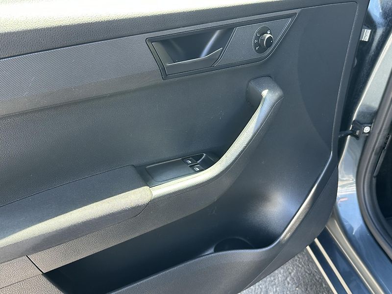 Škoda Fabia (2018) 1.0TSI/70kW * 1.Maj. * KLIMA  - fotka 5 z 32