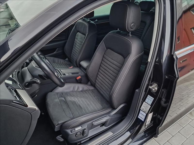 Volkswagen Passat 2.0 TDI 147kW 4MOT DSG Eleganc - fotka 38 z 50