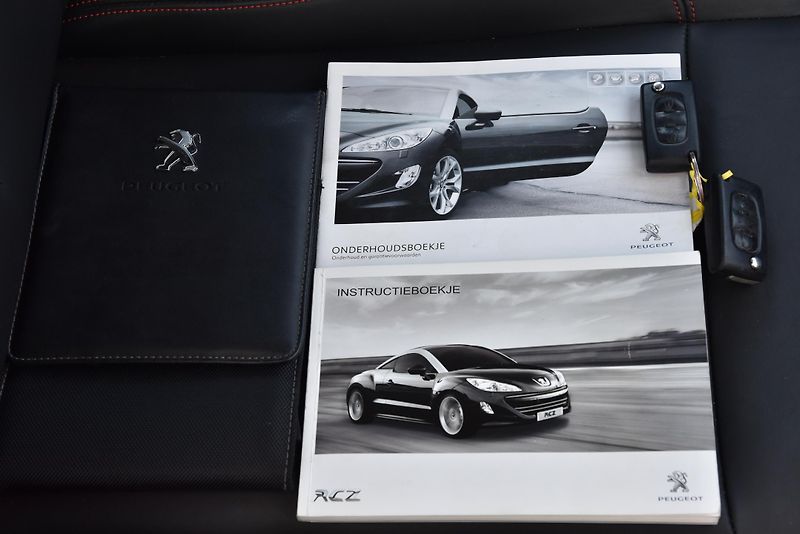 Peugeot RCZ 1.6 T GT-LINE RED CARBON, NAVI - fotka 40 z 47