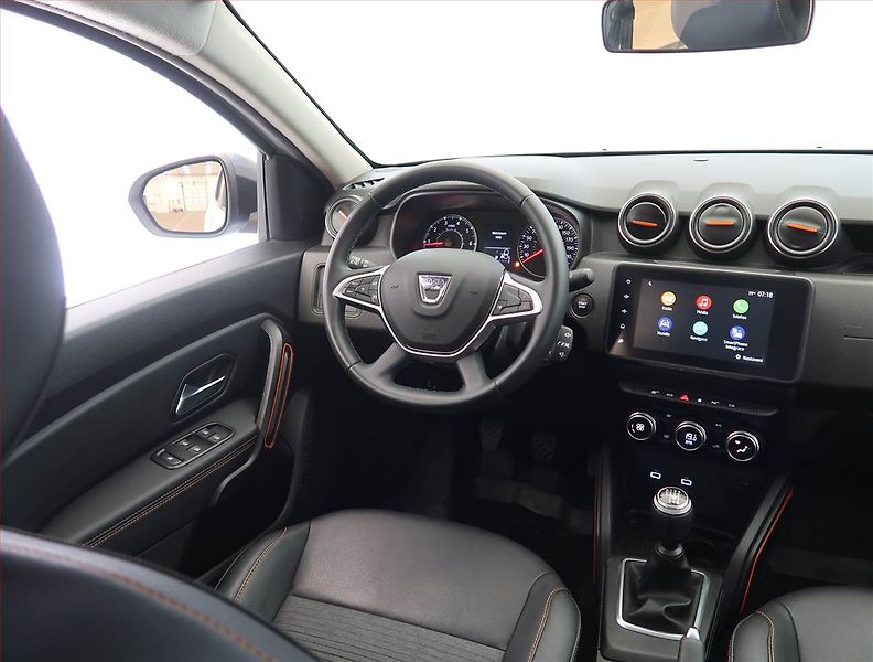 Dacia Duster (2022) Extreme 1.3 TCe, digi klima - fotka 7 z 21
