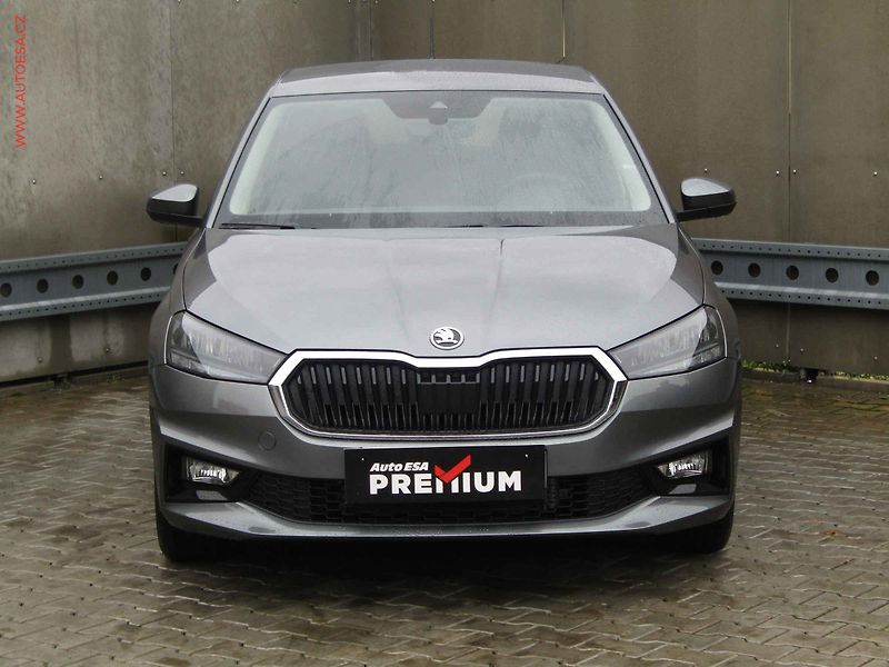 Škoda Fabia (2025) 1.0TSi, 1.maj,ČR, LED, AC - fotka 2 z 20