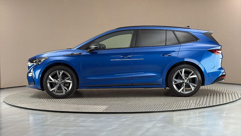 Škoda Enyaq 82 kWh AUT 80 Sportline - fotka 4 z 36