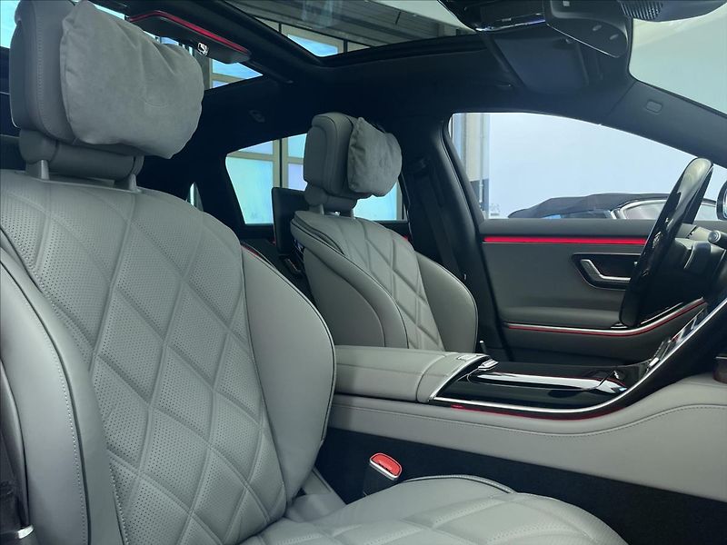 Mercedes-Benz Třídy S Třídy Mercedes-Maybach S 680 - fotka 15 z 28