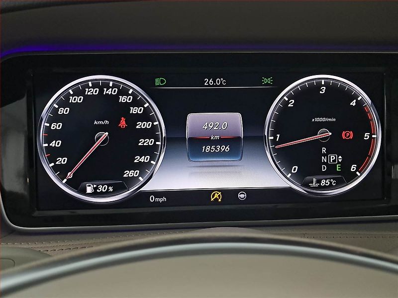 Mercedes-Benz Třídy S (2015) S 350 d - fotka 9 z 21