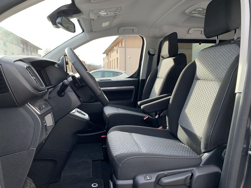 Toyota ProAce Verso (2026) L1 FAMILY 8S 2,0D AT WILLY - fotka 7 z 14