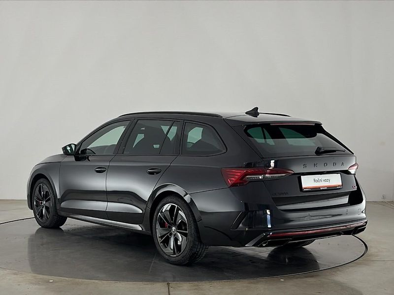 Škoda Octavia RS - fotka 15 z 28