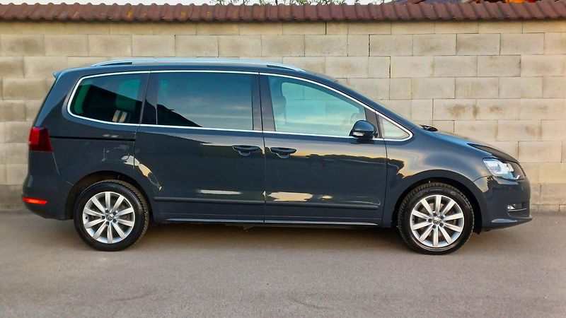 Volkswagen Sharan (2019) TDI 130kW 4Motion 7.míst-DPH - fotka 4 z 50