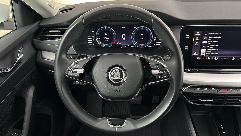 Škoda Octavia 1.5 TSI E-Tec DSG Style - fotka 9 z 25