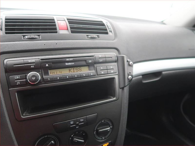 Škoda Octavia (2007) 1.9 TDI, Tažné, Klima - fotka 10 z 13