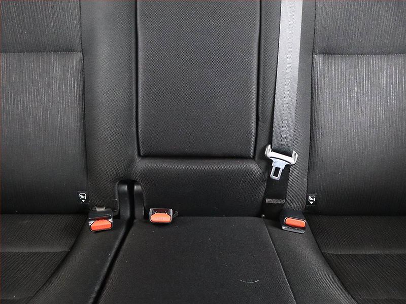 Toyota Hilux (2017) Executive 2.4 D-4D - fotka 8 z 20